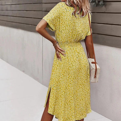 Sukienka z wiązaniem