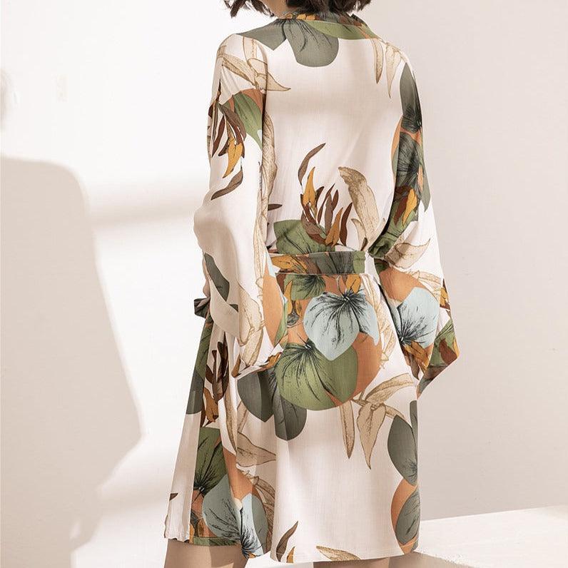 Szlafrok z motywem kwiatowym