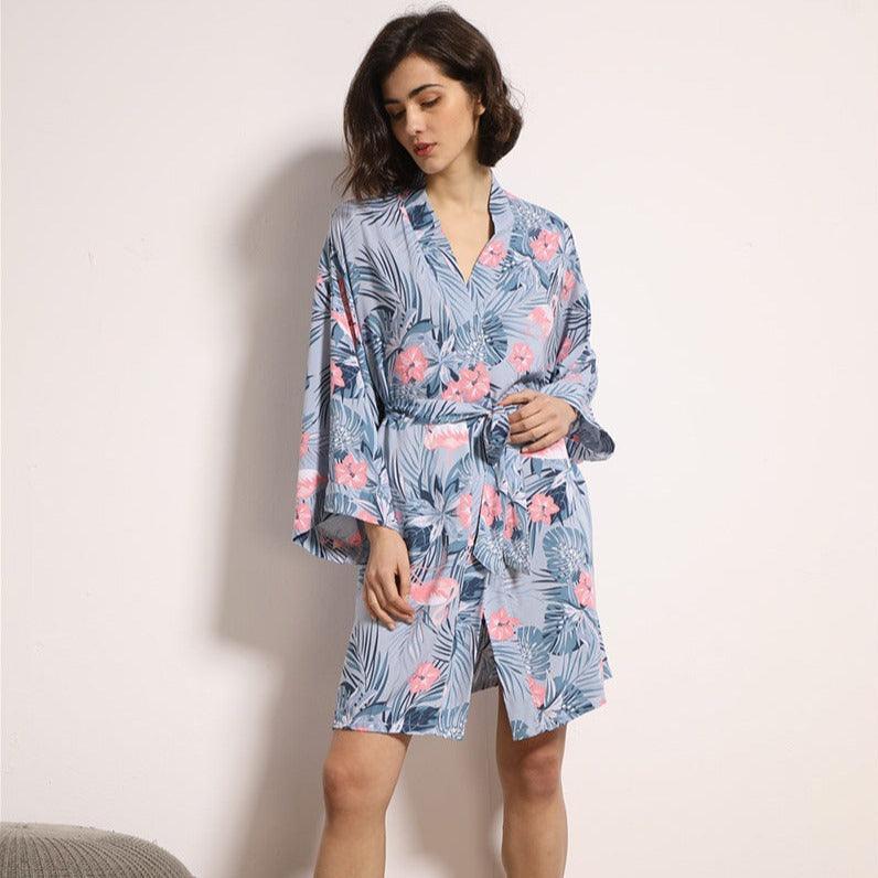 Szlafrok z motywem kwiatowym