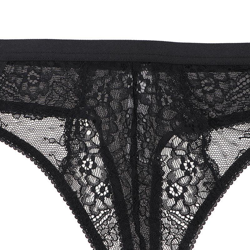 Trzyelementowy zestaw koronkowej bielizny