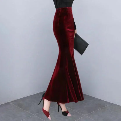 Welurowa ołówkowa spódnica maxi