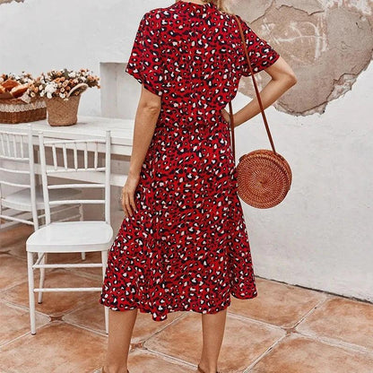 Wzorzysta sukienka midi