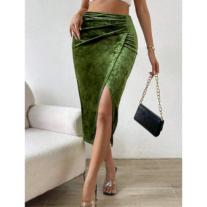 Zamszowa spódnica midi z rozcięciem