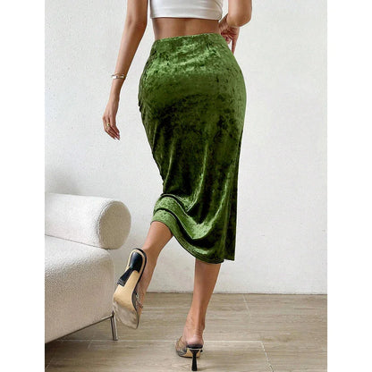 Zamszowa spódnica midi z rozcięciem