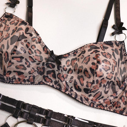 Zestaw bielizny w panterkę