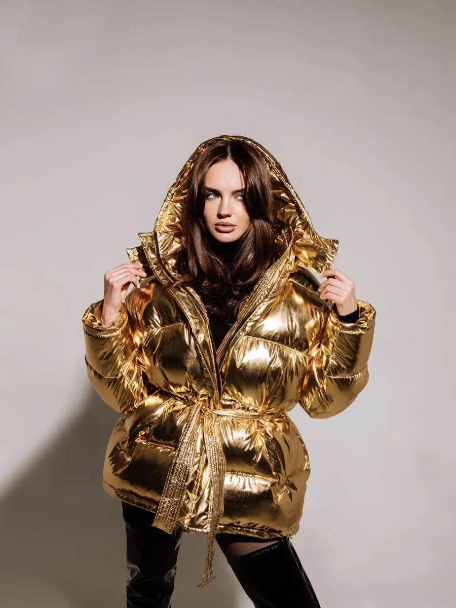 Zimowa kurtka damska z połyskującego materiału